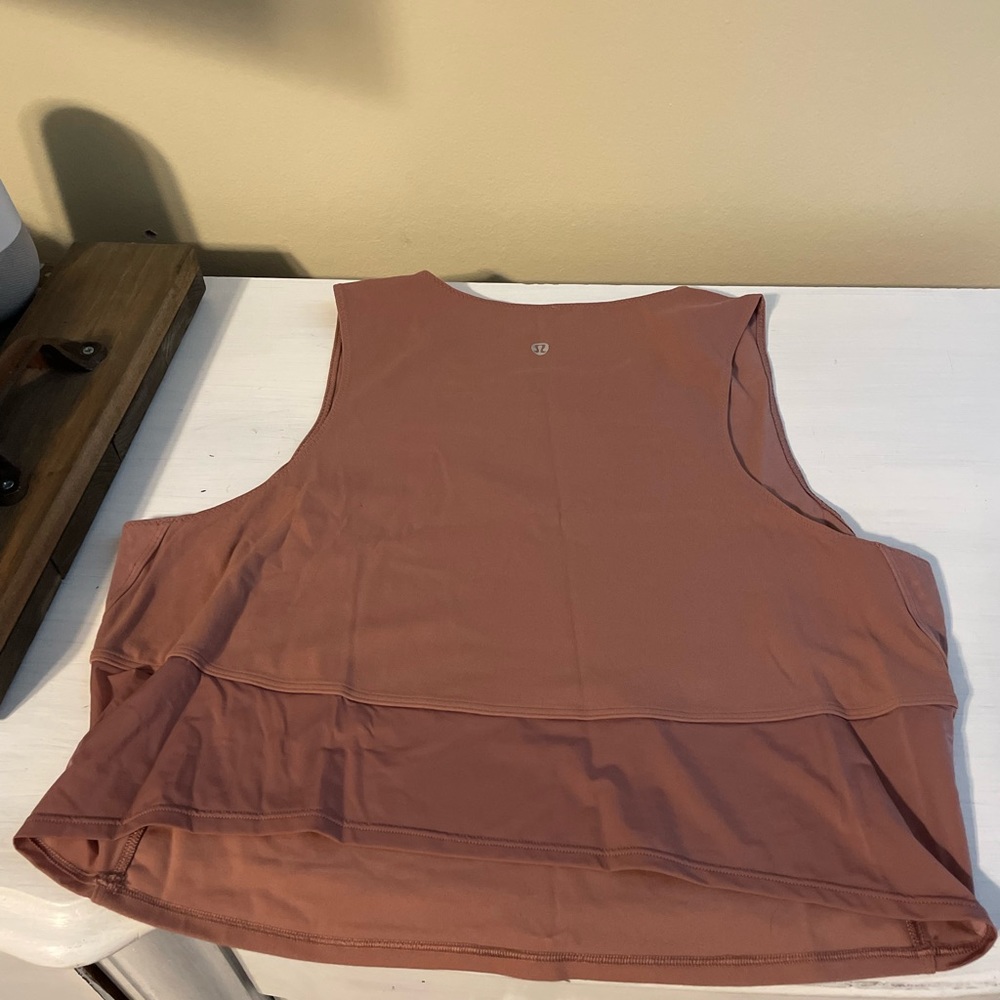 Lululemon spiced Chai Nulu and Mesh Tank. Size 12.